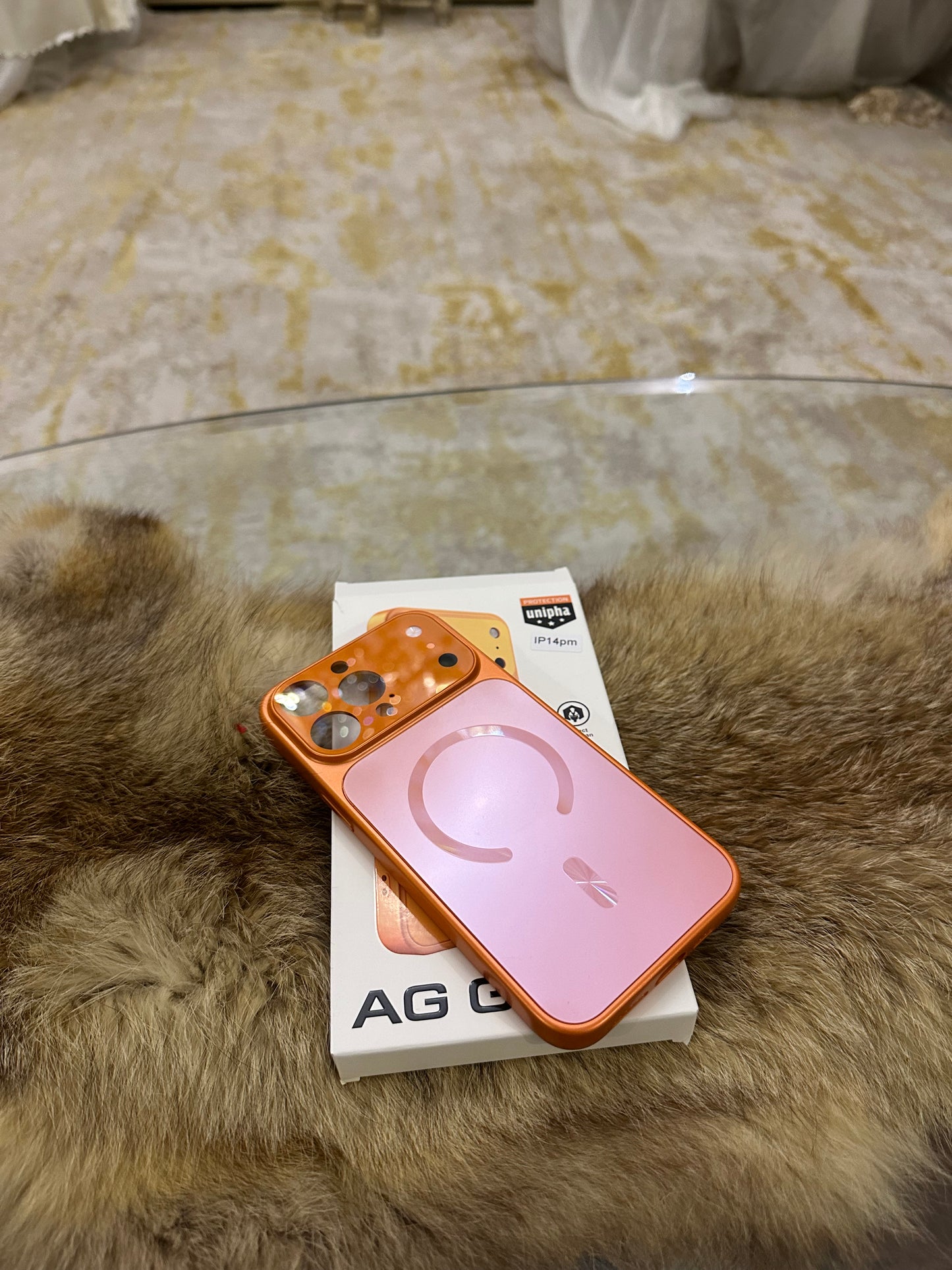 Case orange 17pro max modele