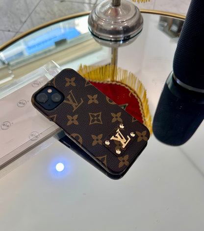 Louis V BLACK Motifs L